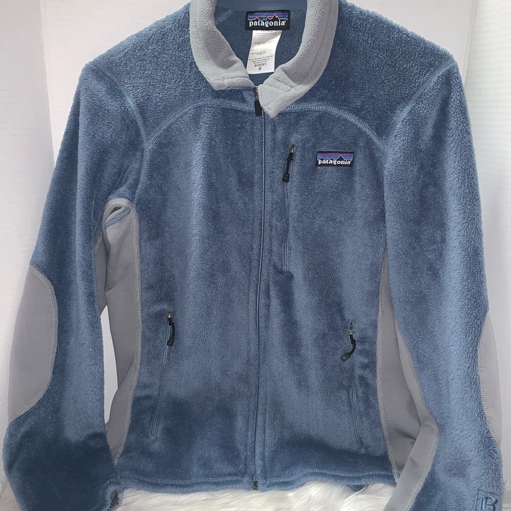 Woman’s Patagonia light jacket